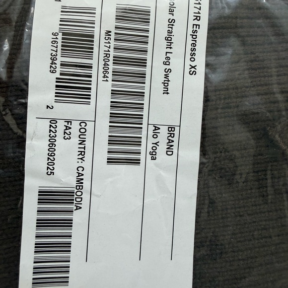 Alo Yoga Scholar Straight Leg Sweatpant in the Espresso colorway, size XS NWT!!! - Picture 6 of 9